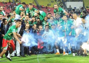 الرجاء البيضاوي بطل كأس الكاف على حساب شبيبة القبائل الجزائري