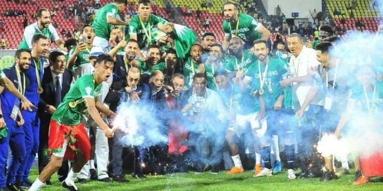 الرجاء البيضاوي بطل كأس الكاف على حساب شبيبة القبائل الجزائري
