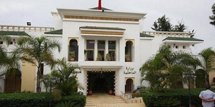 الداخلية  ترد على واقعة هجرة غير شرعية لـ 4 عناصر من القوات المساعدة إلى سبتة المحتلة