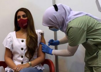 وزارة الصحة توسع حملات التلقيح من 18 سنة فما فوق وتصوم عن الكلام بخصوص ما راج حول تطعيم الأطفال