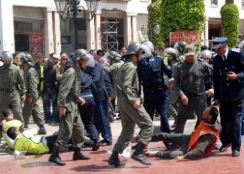 تدخل عنيف ضد المعطلين بمدينة بن جرير أمام مقر عمالة الرحامنة يخلف 4 إصابات بدون اعتقالات