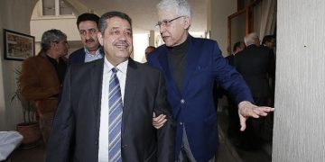 انفراد .. عبد المجيد الفاسي يحل بعد تزكيته بفاس لزيارة شباط بمنزله يثير غضب الاستقلاليين