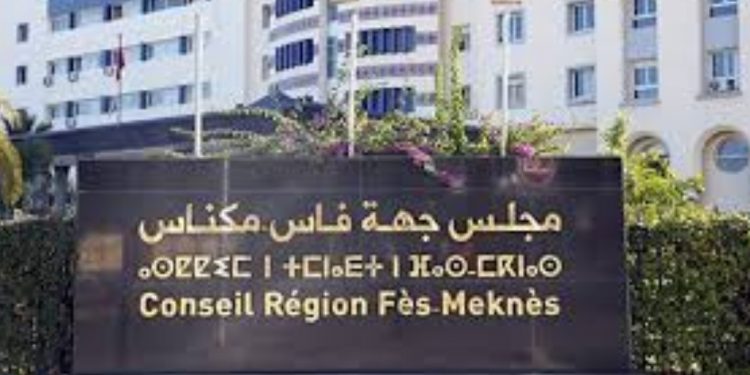 تحالف”الأحرار والاستقلال والبام” يصطدم بطموح مستشاريه بجهة فاس …مستشارو البيجدي والاتحاد الاشتراكي يمتنعون عن التصويت