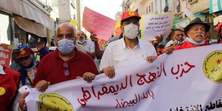 رغم المنع..رفاق البراهمة يرفعون من وتيرة حملة “ما مصوتينش” ..غالي لـ”الميادين نيوز” صدر الدولة لا يتسع للصوت الآخر