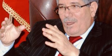 سابقة.. رئيس فريق “البام”بمجلس النواب يطلب من أخنوش توفير مساعدين للبرلمانيين