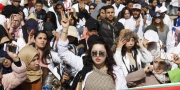 “الأساتذة المتعاقدون”يتوعدون الوزارة والدولة بأول إضراب وطني لهذا الموسم ينطلق الثلاثاء المقبل
