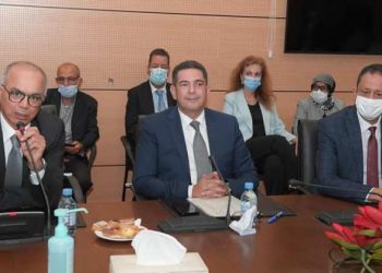 مستشار برلماني عن نقابة الـ”UNTM” المقربة من”البيجدي” يطلب من بنموسى الاستفادة من سنغافورة والابتعاد عن خطة أمزازي مع إسرائيل