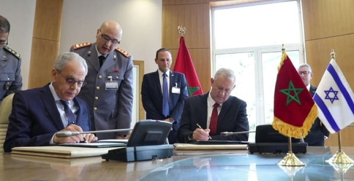 حماس تندد بزيارة وزير الدفاع الإسرائيلي للمغرب