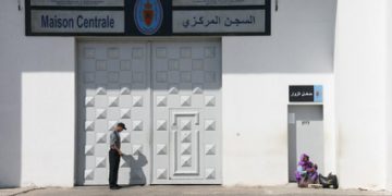 طالب جامعي سلفي يدخل في إضراب مفتوح عن الطعام في السجن بسبب نظارات طبية
