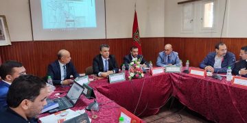 المنتقدون لمشروع وهبي الوزير والرئيس لبناء المحكمة ومركز للأرشيف.. تارودانت خاصها الشغل والبنية التحتية والماء الصالح للشرب
