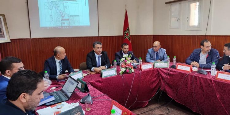 المنتقدون لمشروع وهبي الوزير والرئيس لبناء المحكمة ومركز للأرشيف.. تارودانت خاصها الشغل والبنية التحتية والماء الصالح للشرب