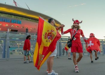 روسيا تسمح للمشجعين بحضور نهائي دوري أبطال أوروبا بدون تأشيرات وتكتفي بجواز المشجع