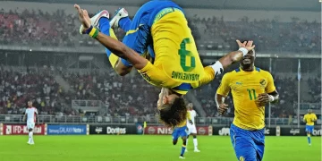 مواجهة مثيرة بين الغابون وبوركينا فاسو