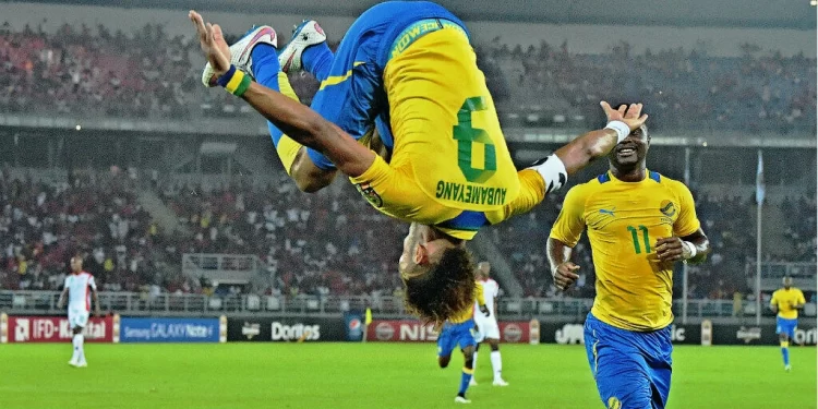 مواجهة مثيرة بين الغابون وبوركينا فاسو