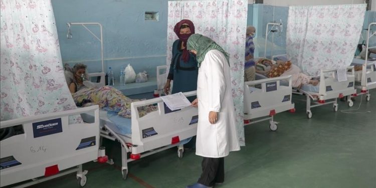 منحنى تصاعدي للإصابات بالفيروس و وجهة الدار البيضاء تتصدر الحصيلة بـ4596 خلال الـ24 ساعة