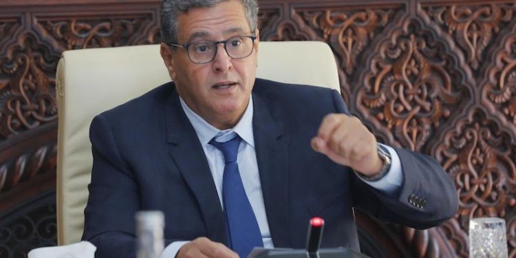نقابة”البيجدي”ترد على تهديدات أخنوش للموظفين بإلزامية الجرعة الثالثة لدخول مقرات عملهم