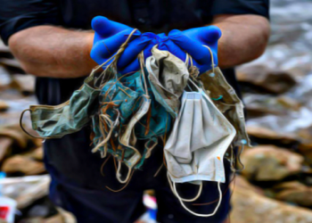 منظمة الصحة العالمية تحذر من خطر النفايات الناتجة عن جائحة كورونا