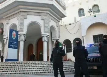 خاص..المحققون يواصلون أبحاثهم التمهيدية مع الفايق بعد إرجاعه من المستشفى تحت حراسة أمنية مشددة