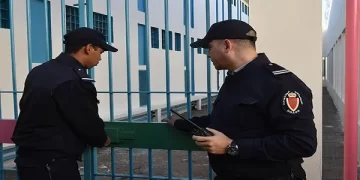 سكوب:إدارة سجن بوركايز تعزل الفايق عن ضحاياه من سجناء اتهموه بالإضرار  بهم وبعائلاتهم
