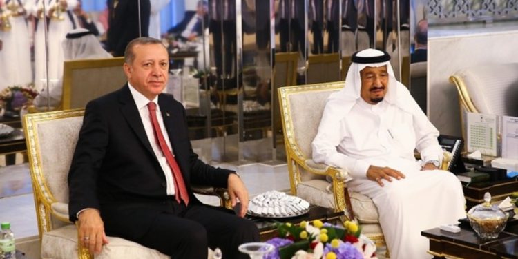 بعد صفقة خاشقجي.. أردوغان في زيارة رسمية إلى السعودية