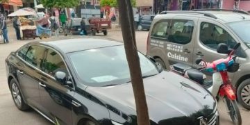 رئيس جهة فاس – مكناس وسط زوبعة بسبب سيارات مجلسه التي”تتسكع” في الشوارع