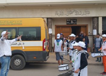 خاص:برلمانية ورئيسة جمعية من “البام” تتسبب في اعتقال شاب يعيش بدار لليتامى احتجوا على تصوير إفطارهم”الإحساني”