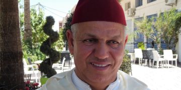 الفايق يستعطف المحكمة ومحاموه يُشهرون  سلطته المالية للإفراج عنه والمحكمة ترد بابقاءه في السجن