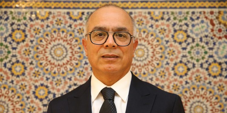 الوزير بنموسى يُطالب الناشرين بتضييق هوامش الربح في أثمان الكتب المدرسية ويُبقي على مخاوف المغاربة من الدخول المدرسي المقبل