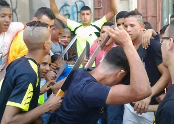 فاس : المواجهات بالسيوف تتجدد  بالنقط السوداء وسط مخاوف من عودة “المشرملون الجدد” ((+ فيديو))