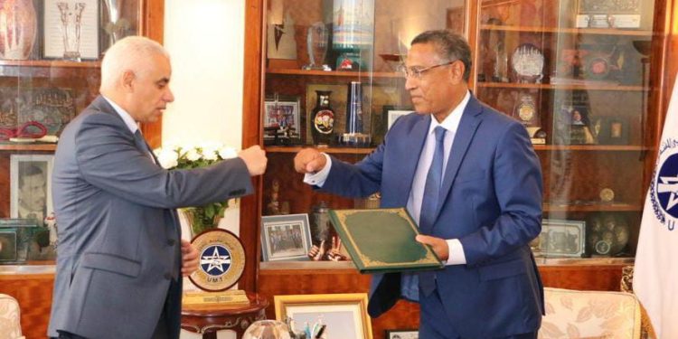 وزير الصحة  يختار نقابة موخاريق  لإطلاق حملة الترويج للقانون الإطار المتعلق بالمنظومة الصحية