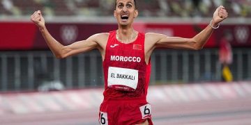 ابن فاس البطل الأولمبي المغربي سفيان البقالي يتأهل إلى نهائي 3000 متر موانع في يوجين بأمريكا