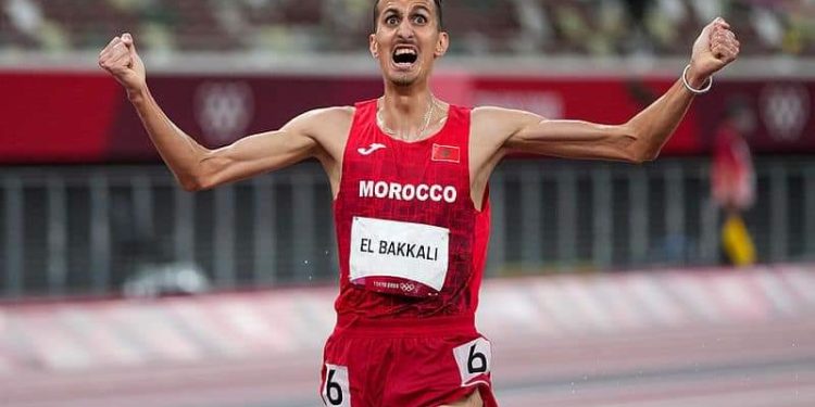 ابن فاس البطل الأولمبي المغربي سفيان البقالي يتأهل إلى نهائي 3000 متر موانع في يوجين بأمريكا