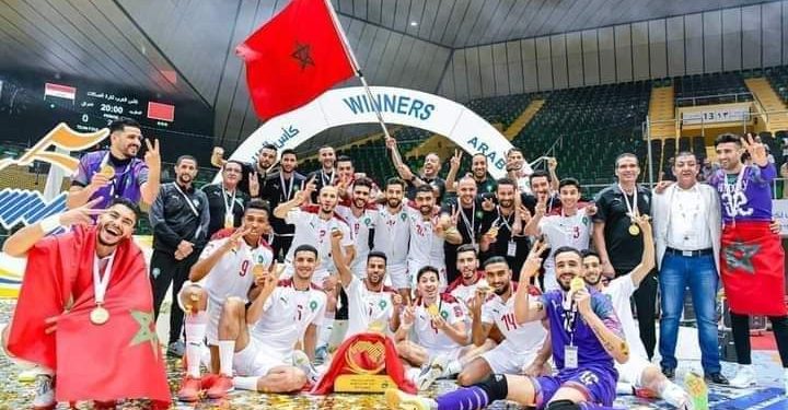 منتخب أسود القاعة يفوزون بكأس القارات بعد فكهم للعقدة الإيرانية