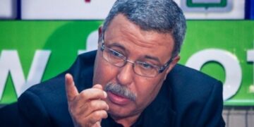 المرحوم مصطفى مديح : الذكرى الرابعة عن رحيل مدرب وطني آمن بقدراته وتجاهله مسؤولو الرياضة الوطنية