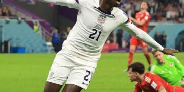 قطر 2022 : نجل جورج ويا رئيس ليبريا يُسجل أول هدف للمنتخب الأمريكي..و ايران والسينغال ينهاران في أول ظهور