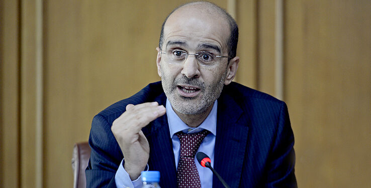 طاحت البورصة  علقوا بنك المغرب!