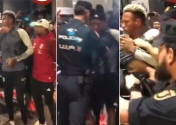 الشرطة الاسبانية تخلي سبيل أربعة لاعبين من منتخب البيرو أوقفتهم في تدخلها لتفريق  تجمع لأنصارهم أمام مقر إقامتهم قبل ساعات من مواجهة المنتخب المغربي  (فيديو)