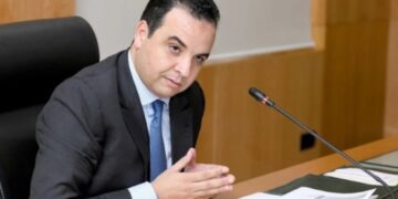 فاس : مستشارة من الأحرار”مهووسة”بالتعمير تشكو من”البلوكاج”..والوزير بايتاس ينصح منتخبيه بأخذ العبرة من ملف”الفايق”