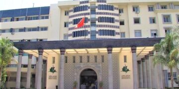خلافات حول الإختصاصات والسفريات وتعويضات التنقل تهدد بشل اجتماعات اللجان وندوة الرؤساء بمجلس جهة فاس- مكناس