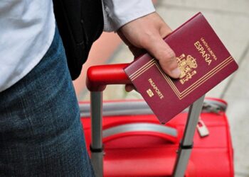المغاربة يتصدرون لائحة الحاصلين على الجنسية الإسبانية لسنة 2022