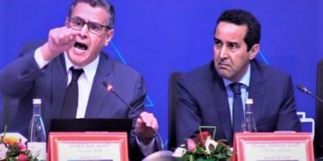 أخنوش ونائبه بجماعة أكادير وسط زوبعة بسبب احتجاز سيارات مصطافين من قبل حراس”باركينغ”بلدي مشكوك في صفقته العمومية