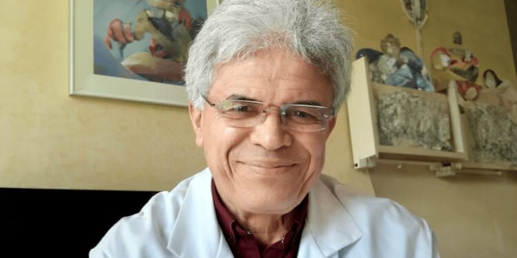 الطبيب الليبي قصيبات..من الشعر والأدب إلى ترجمة أعمال كتاب القرن العشرين