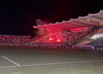 الـ”SCOOP” : عطب بـ”كروب الإلكتروجين”حال دون اشتغاله لتجنب فضيحة انقطاع الكهرباء عن المركب الرياضي بفاس