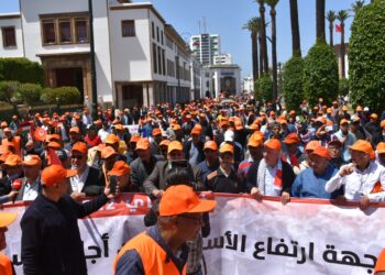 جهة “فاس- مكناس” : المكتب الجهوي لـ”UNTM”يعلن عن مساندته لمعركة الأساتذة.. و يكشف عن احتجاجات قادمة بسبب الغلاء