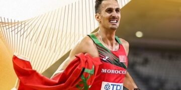 اختيار سفيان البقالي ثاني أفضل عداء إفريقي لسنة 2023