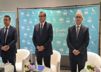المعارضة تحرج حكومة أخنوش في ملف الأساتذة و تطالبها بقانون مالي تعديلي للوفاء بالتزاماتها مع النقابات