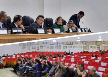 بالفيديو: هذه آراء الفاسيين القلقين عن مستقبل مدينتهم و جماعتهم  الغارقة في “ملفات الفساد”
