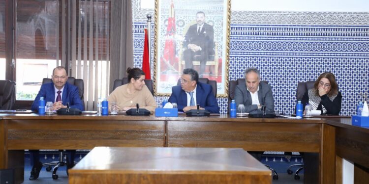 رفاق وزير العدل وهبي يتوجهون لمؤتمرهم الوطني الخامس غدا الجمعة بدون مرشحين للأمين العام