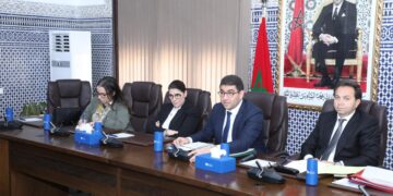 الغموض يلف موقف “البام” من استمرار “الأحرار” برئاسة مجلس النواب.. دعا برلمانيه للترفع عن سجالات المناصب