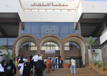 ملف السمسرة في محاكم البيضاء : المحكمة  توزع ابتدائيا على المتهمين أزيد من 35 سنة نافذة من بينهم قضاة ومحامون